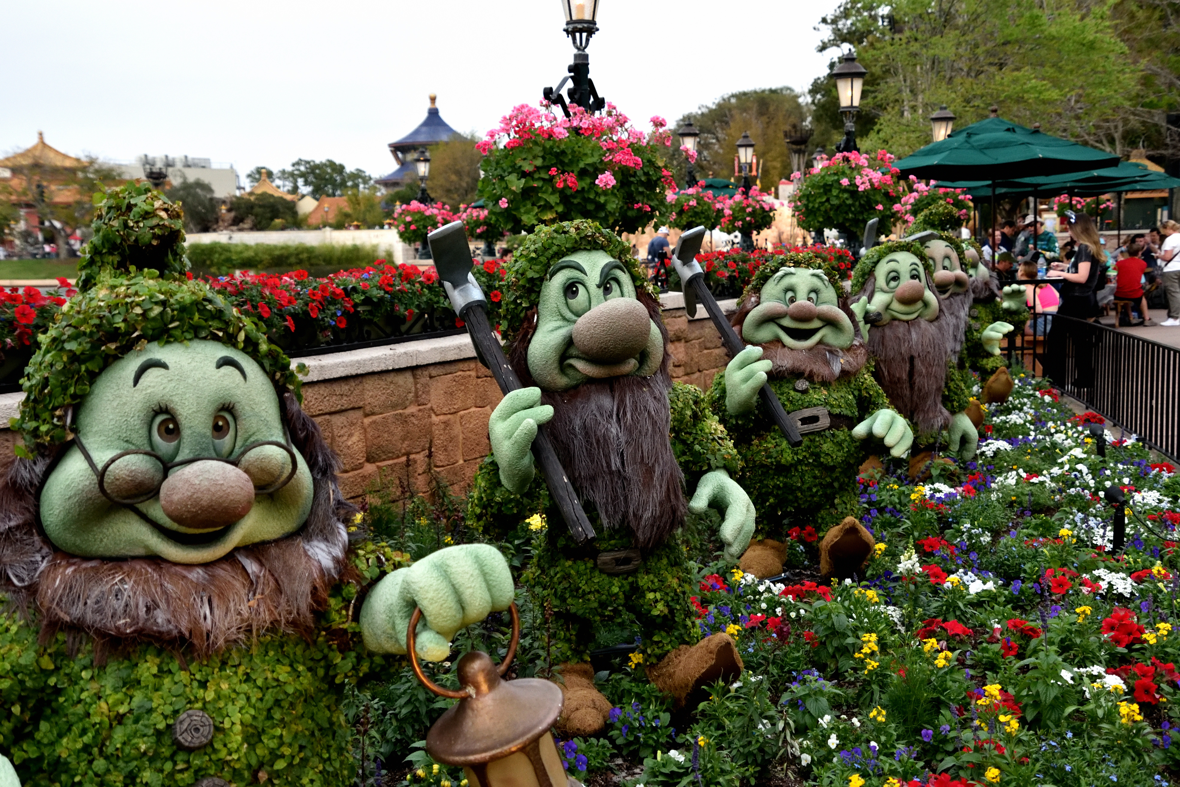 Epcot - The seven Dwarfs